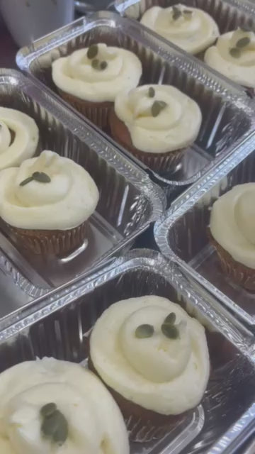 EVOO Carrot & Cream Cheese Cupcakes - 6 pack